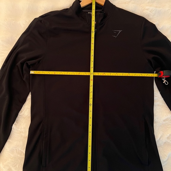 GymShark Lightweight Performance Jacket - Picture 4 of 8